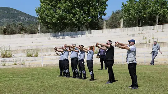 'Göz yaşartıcı' eğitim