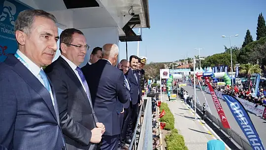 57. Cumhurbaşkanlığı Bisiklet Turu'nun Manisa-Ayvalık etabı tamamlandı
