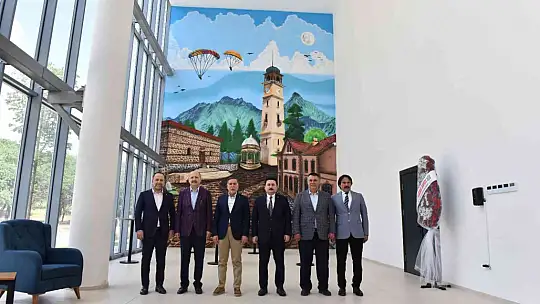 Altıeylül'e üst düzey ziyaret