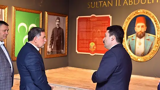 Altıeylül'e üst düzey ziyaret