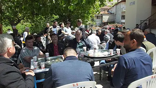 Balıkesir'de geleneksel köy hayırları binlerce çiftçiyi buluşturdu