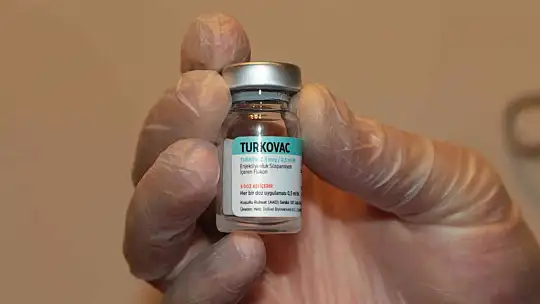 Balıkesir'de ilk TURKOVAC aşısı yapıldı