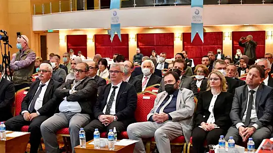 Balıkesir Valisi Hasan Şıldak'tan toplantıya katılmayan turizmcilere sitem