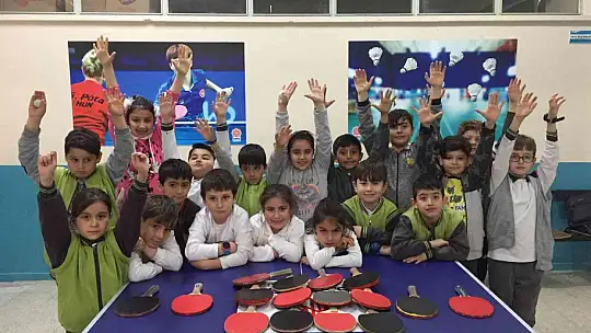 Karesi'de çocuklar sporla buluşuyor