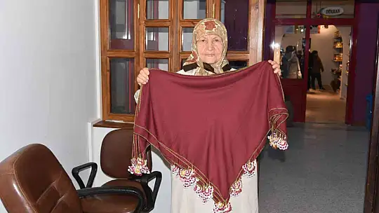 (Özel) Sındırgı'da evler fabrikaya döndü