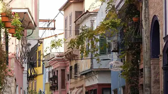 Turizmde Kuzey Ege'nin yıldızı Ayvalık, Travel Turkey'de
