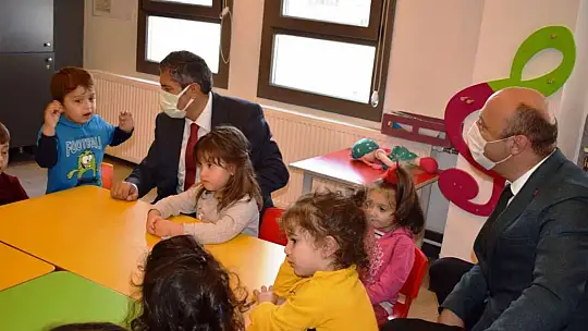 Yeni İl Milli Eğitim Müdürü Tatlı, Ayvalık'ta incelemelerde bulundu