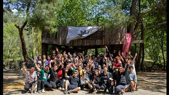 Yıldız Teknik Üniversiteli gençlerden Kazdağlarına bilimsel gezi