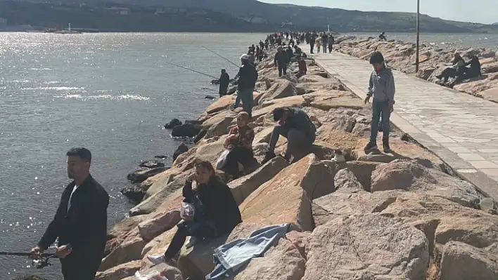 Bandırma iki günde hem kışı hem yazı yaşadı