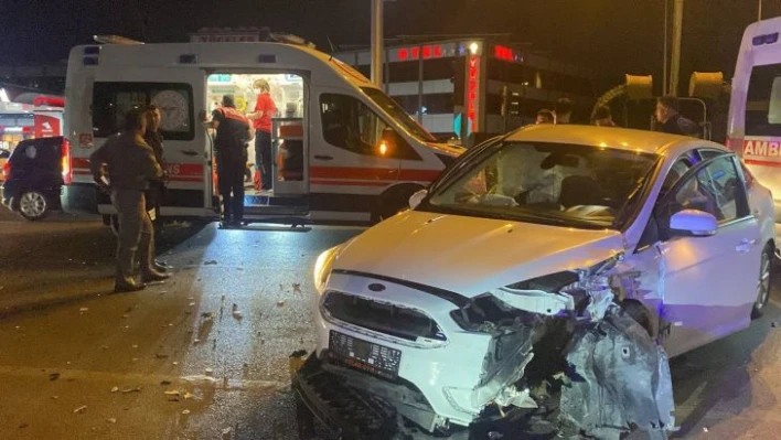 Aydın'da trafik kazası: 2 yaralı