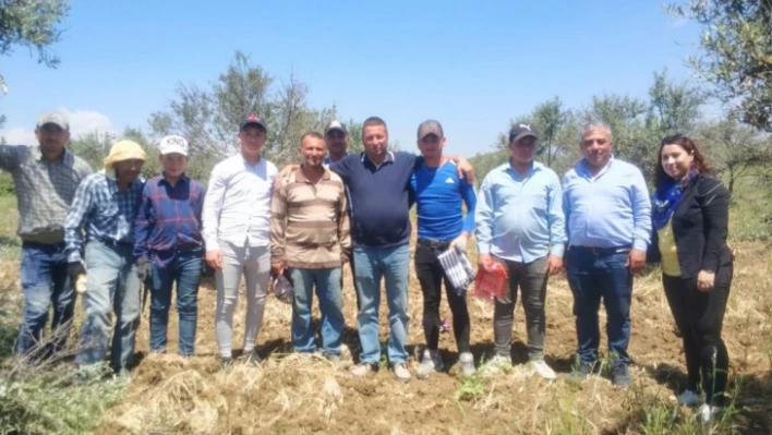 Ayvalık Ziraat Odası Başkanı Baysal, 'Çiftçiler Gününü' unutmadı