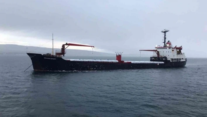 Çanakkale Boğazı'nda gemi arızası: boğaz çift yönlü trafiğe kapatıldı