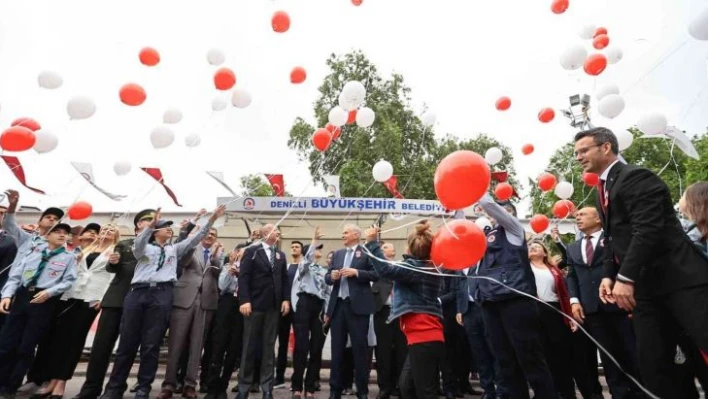 Denizli'de 19 Mayıs coşkuyla kutlanıyor