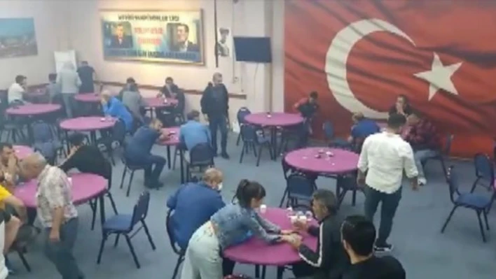 İçerisinde 'Kolpaçino' kumarhanesin de olduğu çok sayıda adrese baskın yapıldı