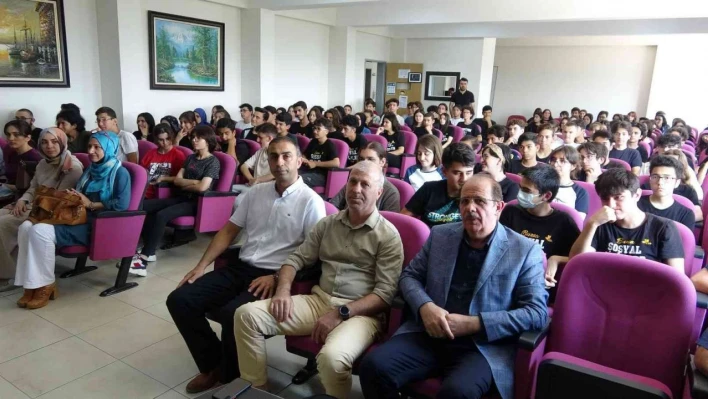 Profesör Dr. Fuat Sezgin, Bursa'da 4 lisede anıldı