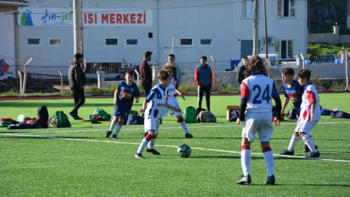 Sındırgı Cup Ege Bölgesi Futbol Turnuvası gerçekleşti